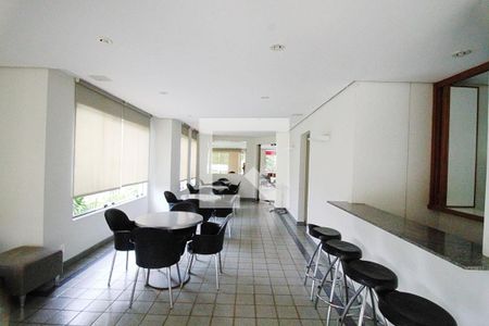 Apartamento à venda com 72m², 1 quarto e 1 vagaÁrea comum - Salão de festas