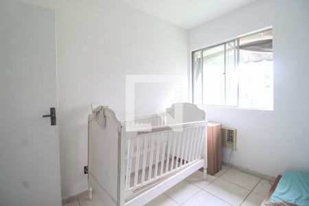 Quarto 1 de apartamento para alugar com 2 quartos, 52m² em Freguesia (jacarepaguá), Rio de Janeiro