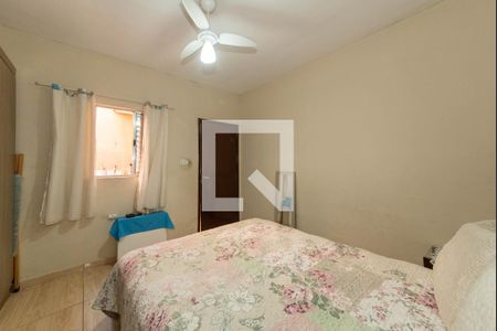 Casa à venda com 174m², 4 quartos e 2 vagasSuíte