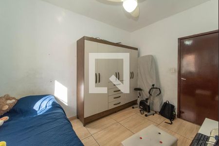 Casa à venda com 174m², 4 quartos e 2 vagasQuarto 3