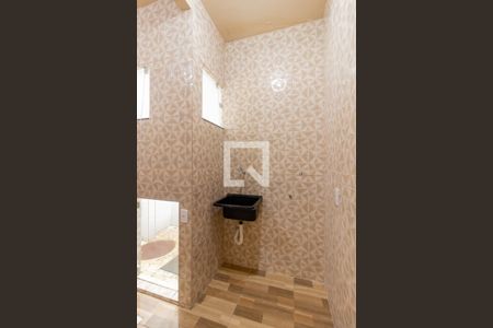 Casa para alugar com 40m², 1 quarto e sem vagaDetalhe da Cozinha e Área de Serviço