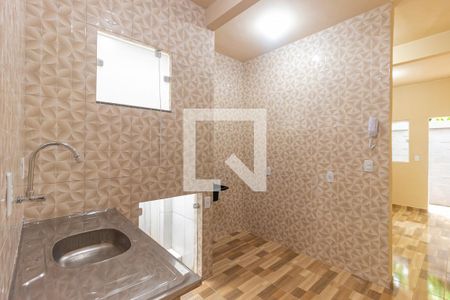 Casa para alugar com 40m², 1 quarto e sem vagaCozinha e Área de Serviço