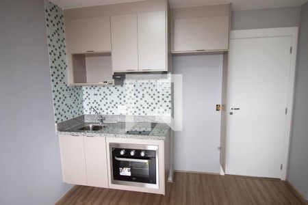Cozinha de apartamento para alugar com 2 quartos, 38m² em Quarta Parada, São Paulo