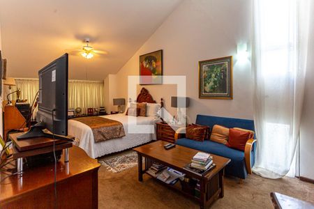 Casa à venda com 424m², 5 quartos e 4 vagas Casa à venda com 424m², 5 quartos e 4 vagasSuite Master