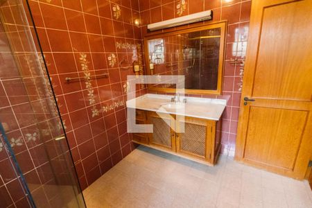 Casa à venda com 427m², 3 quartos e 4 vagas Casa à venda com 427m², 3 quartos e 4 vagasBanheiro da Suíte 3