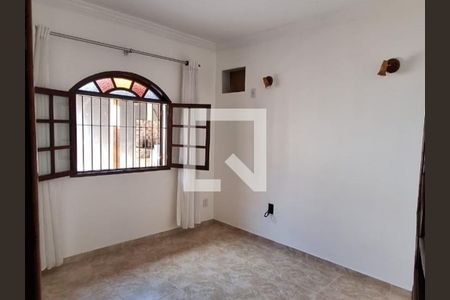 Quarto 1 de casa para alugar com 3 quartos, 100m² em Centro, Duque de Caxias