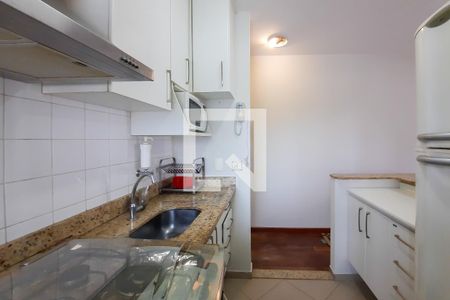 Apartamento à venda com 54m², 2 quartos e 1 vaga Apartamento à venda com 54m², 2 quartos e 1 vagaCozinha