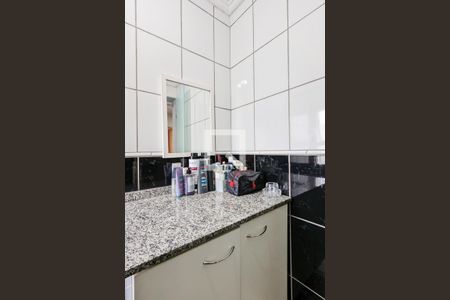 Apartamento à venda com 140m², 4 quartos e 2 vagas Apartamento à venda com 140m², 4 quartos e 2 vagasBanheiro da suíte 2