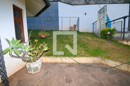 Casa à venda com 278m², 5 quartos e 4 vagaspátio-fundos