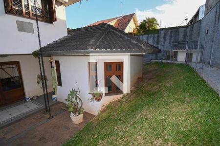 Casa à venda com 278m², 5 quartos e 4 vagaspátio-fundos