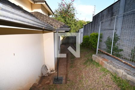 Casa à venda com 278m², 5 quartos e 4 vagaspátio- lateral