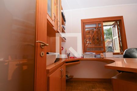 Casa à venda com 278m², 5 quartos e 4 vagasescritório