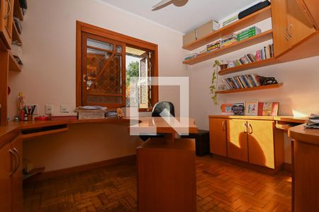 Casa à venda com 278m², 5 quartos e 4 vagasescritório