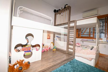 Casa à venda com 278m², 5 quartos e 4 vagasquarto 4