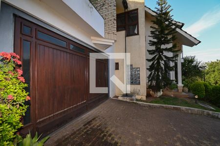Casa à venda com 278m², 5 quartos e 4 vagaspátio - frente