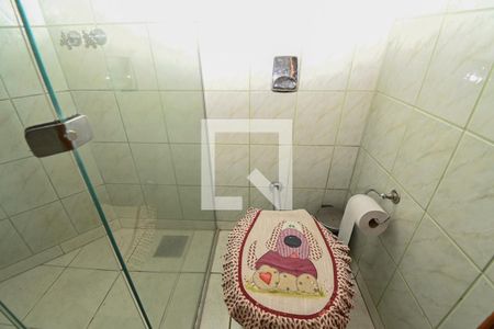 Casa à venda com 278m², 5 quartos e 4 vagasbanheiro social