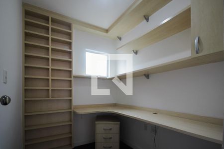 Apartamento à venda com 58m², 3 quartos e 1 vaga Apartamento à venda com 58m², 3 quartos e 1 vagaQuarto 3 / Escritório