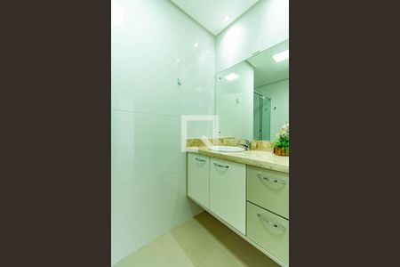 Apartamento à venda com 84m², 3 quartos e 2 vagasBanheiro