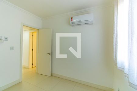 Apartamento à venda com 84m², 3 quartos e 2 vagasQuarto 2
