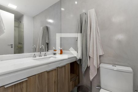 Apartamento à venda com 71m², 2 quartos e 1 vaga Apartamento à venda com 71m², 2 quartos e 1 vagaBanheiro Suíte