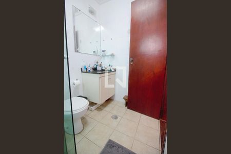 Casa à venda com 180m², 3 quartos e 2 vagas Casa à venda com 180m², 3 quartos e 2 vagasBanheiro da Suíte 2