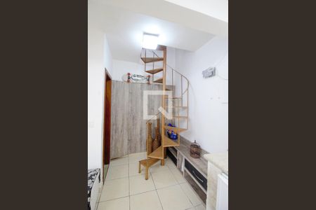 Casa à venda com 180m², 3 quartos e 2 vagas Casa à venda com 180m², 3 quartos e 2 vagasQuintal