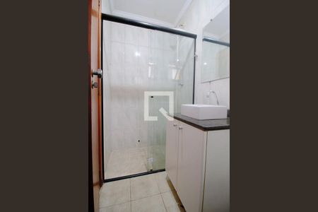 Casa à venda com 180m², 3 quartos e 2 vagas Casa à venda com 180m², 3 quartos e 2 vagasBanheiro da Suíte 3