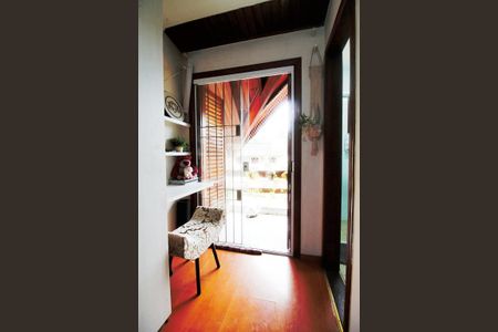 Casa à venda com 180m², 3 quartos e 2 vagas Casa à venda com 180m², 3 quartos e 2 vagasVaranda da Suíte 2