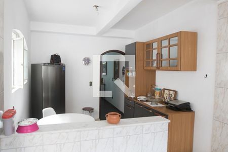 Casa à venda com 140m², 5 quartos e 2 vagas Casa à venda com 140m², 5 quartos e 2 vagasCozinha