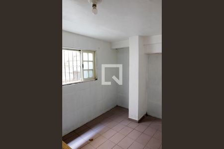 Casa à venda com 140m², 5 quartos e 2 vagas Casa à venda com 140m², 5 quartos e 2 vagasEdícula