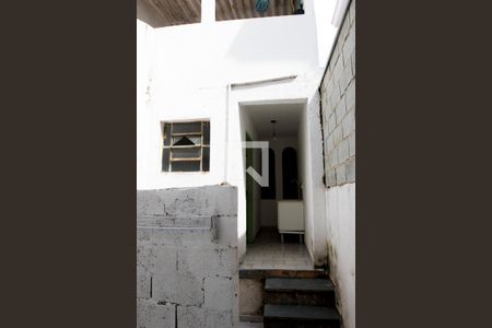 Casa à venda com 140m², 5 quartos e 2 vagas Casa à venda com 140m², 5 quartos e 2 vagasEdícula