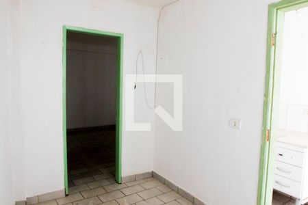 Casa à venda com 140m², 5 quartos e 2 vagas Casa à venda com 140m², 5 quartos e 2 vagasEdícula