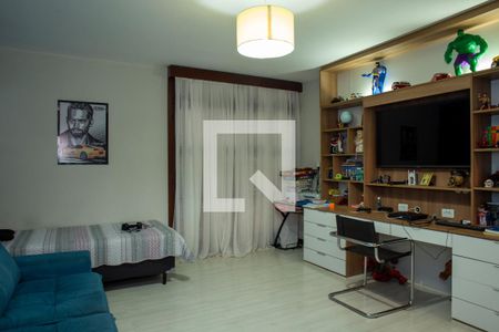 Casa à venda com 648m², 3 quartos e 8 vagas Casa à venda com 648m², 3 quartos e 8 vagasSuíte 3