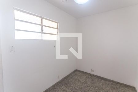 Casa à venda com 229m², 3 quartos e 3 vagas Casa à venda com 229m², 3 quartos e 3 vagasQuarto de serviço
