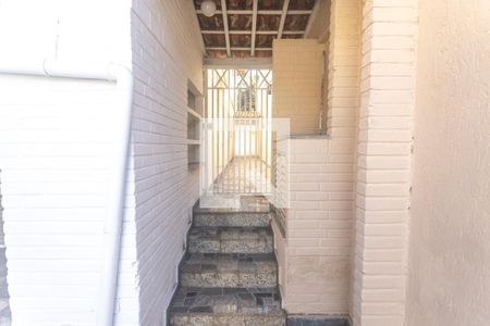 Casa à venda com 229m², 3 quartos e 3 vagas Casa à venda com 229m², 3 quartos e 3 vagasQuintal