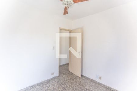 Casa à venda com 229m², 3 quartos e 3 vagas Casa à venda com 229m², 3 quartos e 3 vagasQuarto 2