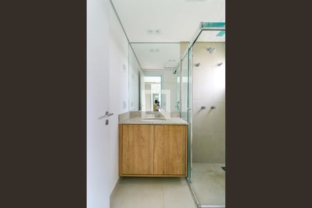 Banheiro de apartamento para alugar com 1 quarto, 60m² em Brooklin Paulista, São Paulo