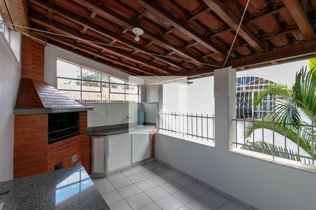 Casa à venda com 380m², 6 quartos e 4 vagasChurrasqueira