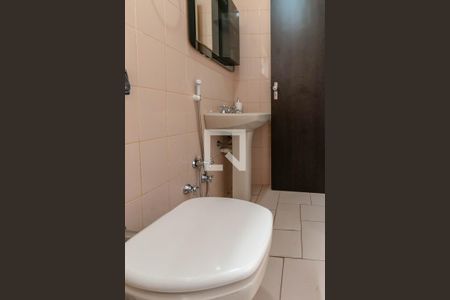 Casa à venda com 380m², 6 quartos e 4 vagasBanheiro Social