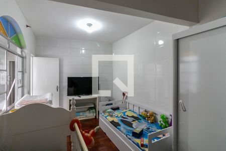 Casa à venda com 380m², 6 quartos e 4 vagasQuarto 5