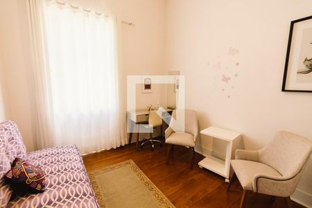 Casa à venda com 634m², 4 quartos e 4 vagasQuarto 2