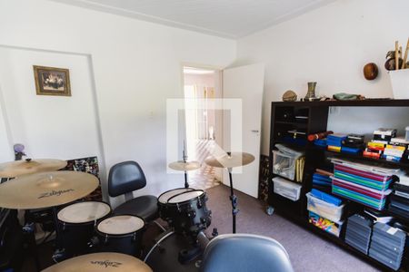 Casa à venda com 634m², 4 quartos e 4 vagasQuarto 5