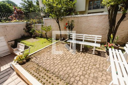 Casa à venda com 634m², 4 quartos e 4 vagasQuintal 2