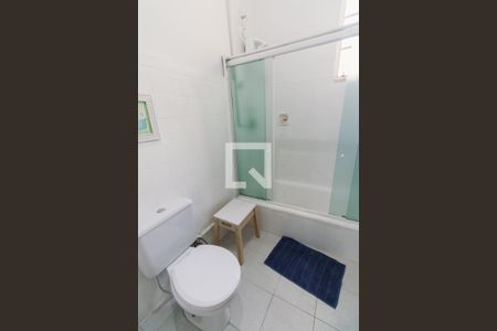 Casa à venda com 634m², 4 quartos e 4 vagasBanheiro 2