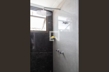 Apartamento à venda com 156m², 3 quartos e 2 vagas Apartamento à venda com 156m², 3 quartos e 2 vagasBanheiro social 2