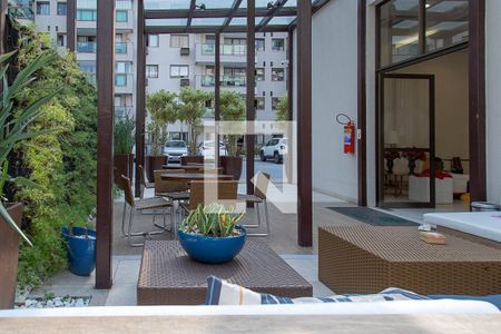 Apartamento à venda com 156m², 3 quartos e 2 vagas Apartamento à venda com 156m², 3 quartos e 2 vagasÁrea comum - espaço gourmet