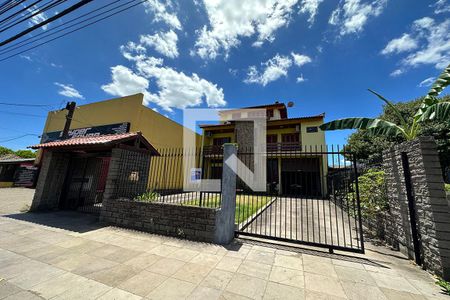 Casa à venda com 400m², 3 quartos e 2 vagasFachada
