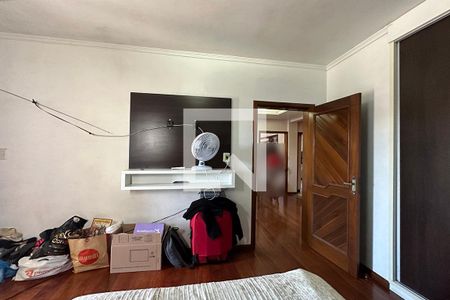 Casa à venda com 400m², 3 quartos e 2 vagasQuarto 2