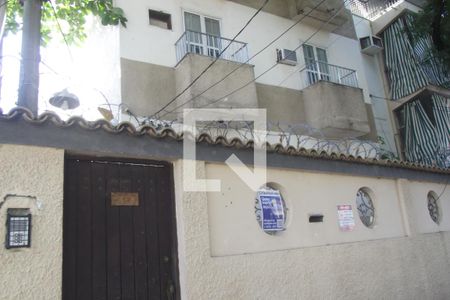 Apartamento à venda com 60m², 2 quartos e sem vagaFachada