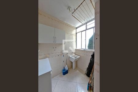 Apartamento à venda com 108m², 3 quartos e 1 vagaÁrea de Serviço